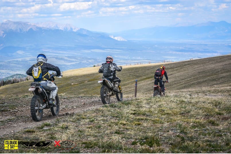 DUAL SPORT
